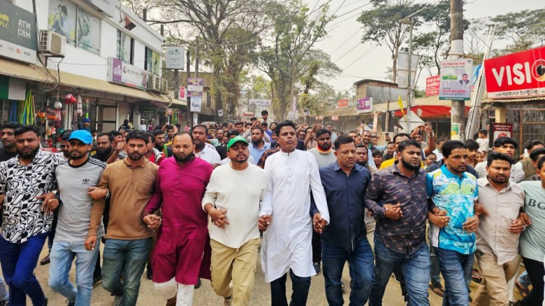 গোয়াইনঘাটে ধানের শীষের সমর্থনে যুবদলের বিশাল প্রচার মিছিল ও সমাবেশ